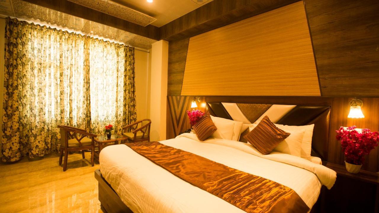 Hotel Kings Regency Drang Exterior photo